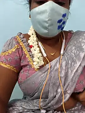 Snapshot of Tamil_riyalini12 chatting on October 26, 2025, 5:52 am Tamil riyalini12 online show from October 26, 2025, 5:52 am