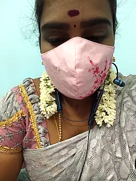 Snapshot of Tamil_riyalini12 chatting on September 23, 2025, 5:20 pm Tamil riyalini12 online show from September 23, 2025, 5:20 pm