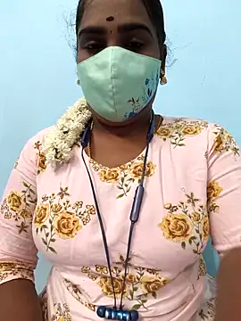 Snapshot of Tamil_riyalini12 chatting on September 25, 2025, 12:33 pm Tamil riyalini12 online show from September 25, 2025, 12:33 pm