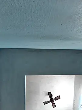 Snapshot of Tamil_riyalini12 chatting on December 13, 2025, 8:04 pm Tamil riyalini12 online show from December 13, 2025, 8:04 pm