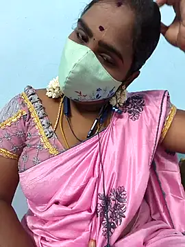 Snapshot of Tamil_riyalini12 chatting on October 6, 2025, 2:18 pm Tamil riyalini12 online show from October 6, 2025, 2:18 pm