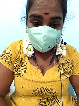 Snapshot of Tamil_riyalini12 chatting on September 16, 2025, 2:51 pm Tamil riyalini12 online show from September 16, 2025, 2:51 pm