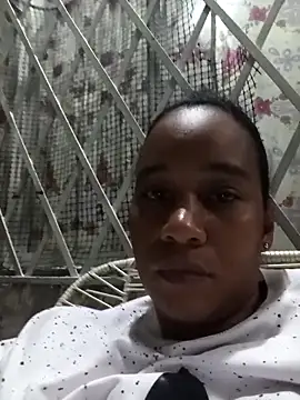 EbonyHorrny online show from April 18, 2026, 12:13 am