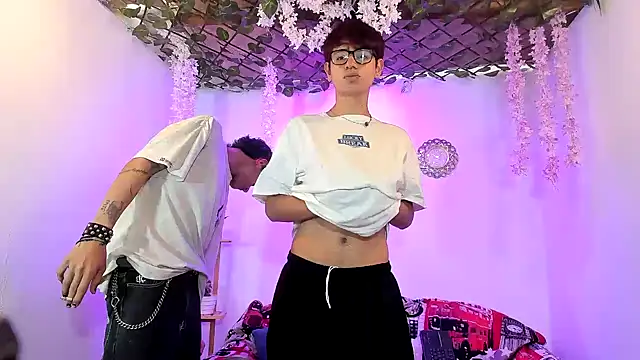 Bastian boyshot77 online show from January 13, 2026, 2:21 pm