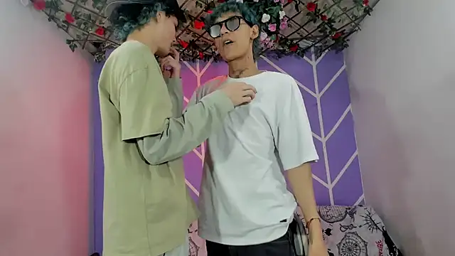 Snapshot of Bastian_boyshot77 chatting on October 10, 2025, 1:50 am Bastian boyshot77 online show from October 10, 2025, 1:50 am