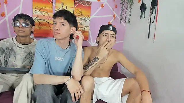 Snapshot of Bastian_boyshot77 chatting on September 26, 2025, 2:24 pm Bastian boyshot77 online show from September 26, 2025, 2:24 pm