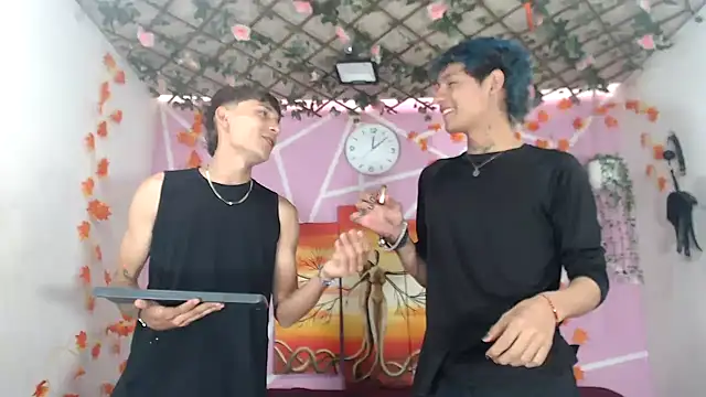 Snapshot of Bastian_boyshot77 chatting on September 28, 2025, 2:24 pm Bastian boyshot77 online show from September 28, 2025, 2:24 pm