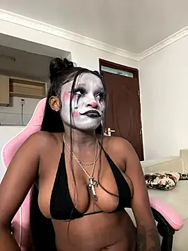 Snapshot of Lil-shawrie chatting on October 2, 2025, 12:19 pm Lil-shawrie online show from October 2, 2025, 12:19 pm