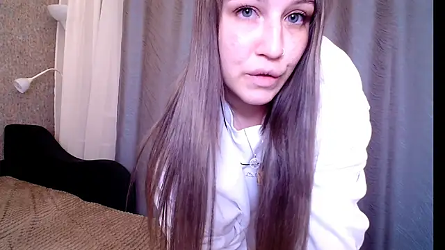 CherryZlata online show from November 30, 2025, 4:52 pm