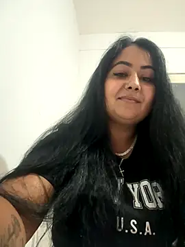 Snapshot of Melissa10 chatting on September 10, 2025, 5:45 pm Melissa10 online show from September 10, 2025, 5:45 pm