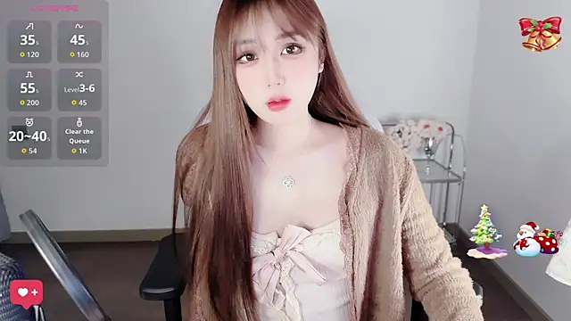 Snapshot of OwQoll chatting on January 10, 2026, 8:53 am OwQoll online show from January 10, 2026, 8:53 am