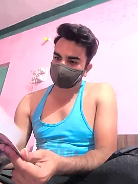 Snapshot of Riyansh_mehta chatting on February 19, 2026, 4:48 pm Riyansh mehta online show from February 19, 2026, 4:48 pm