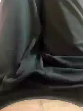 Snapshot of Maskiman7 chatting on September 17, 2025, 11:51 pm Maskiman7 online show from September 17, 2025, 11:51 pm