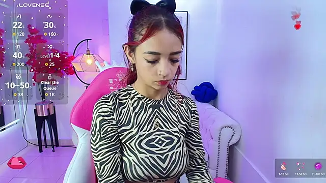 Snapshot of Katty_rounds chatting on November 28, 2025, 12:38 pm Katty rounds online show from November 28, 2025, 12:38 pm