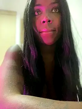 Snapshot of Alexia_24 chatting on December 5, 2025, 3:49 am Alexia 24 online show from December 5, 2025, 3:49 am