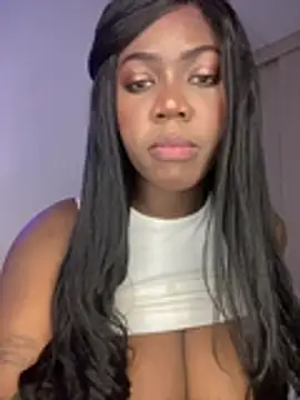Snapshot of Alexia_24 chatting on June 27, 2026, 4:07 am Alexia 24 online show from June 27, 2026, 4:07 am