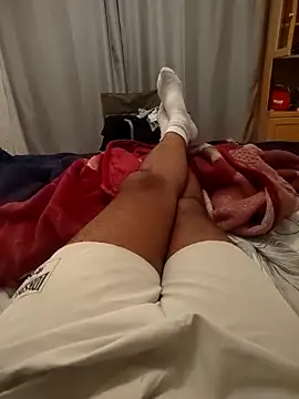 Snapshot of kulliguy chatting on December 1, 2025, 5:47 pm kulliguy online show from December 1, 2025, 5:47 pm