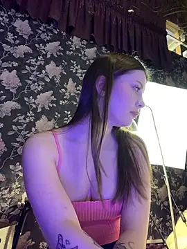 Snapshot of Dari_Toy_ chatting on September 9, 2025, 1:38 am Dari Toy  online show from September 9, 2025, 1:38 am