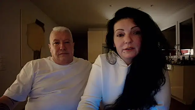 Kinky Couple69 online show from February 12, 2026, 8:52 pm