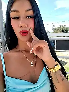 Juliana Xander online show from September 25, 2025, 2:34 pm