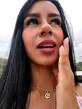 Juliana Xander online show from September 18, 2025, 2:53 pm