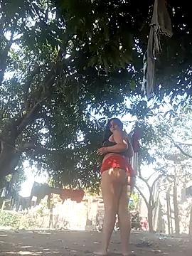 Snapshot of srtsara chatting on October 1, 2025, 11:47 am srtsara online show from October 1, 2025, 11:47 am