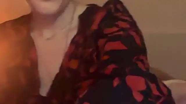 refem9 online show from April 16, 2026, 9:39 pm