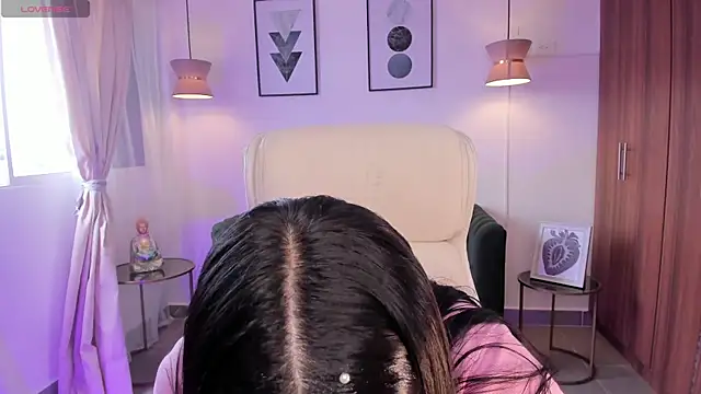 Snapshot of DANDARA_THOM chatting on November 2, 2025, 7:08 pm DANDARA THOM online show from November 2, 2025, 7:08 pm