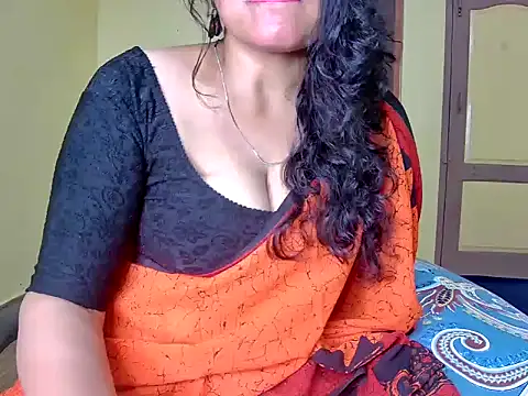 Snapshot of MasTANIYA chatting on October 12, 2025, 6:42 pm MasTANIYA online show from October 12, 2025, 6:42 pm