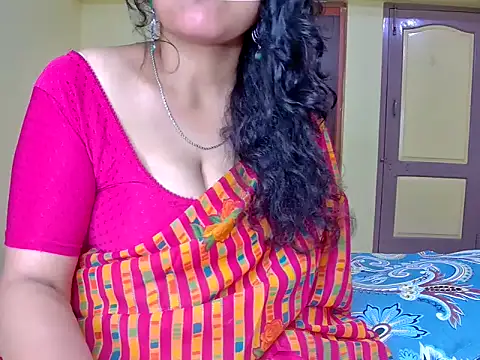 Snapshot of MasTANIYA chatting on October 10, 2025, 1:39 am MasTANIYA online show from October 10, 2025, 1:39 am