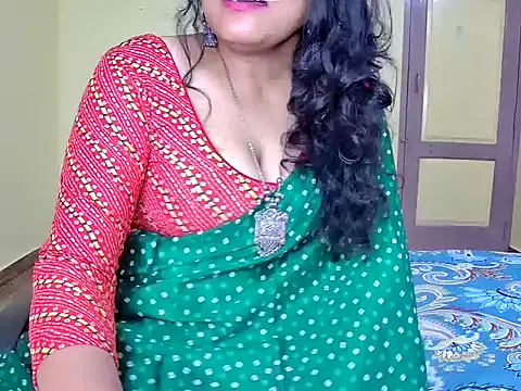 Snapshot of MasTANIYA chatting on October 30, 2025, 6:27 pm MasTANIYA online show from October 30, 2025, 6:27 pm