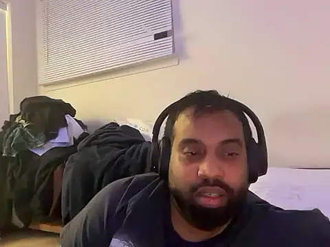 gogone2025 online show from October 12, 2025, 6:26 am