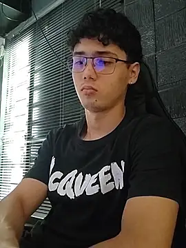 jacobs shelby online show from November 7, 2025, 1:37 pm