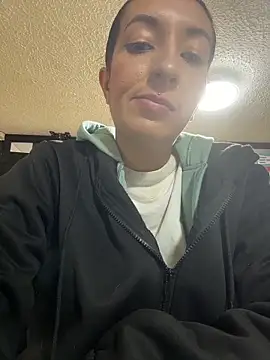 SALOME KORLAND online show from March 17, 2026, 8:12 pm