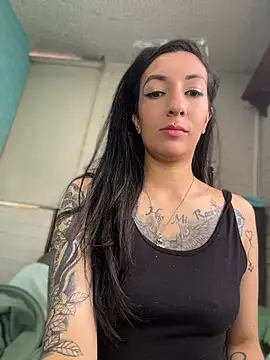 SALOME KORLAND online show from May 19, 2026, 4:47 pm