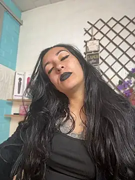 SALOME KORLAND online show from July 12, 2026, 5:47 pm