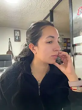 SALOME KORLAND online show from April 20, 2026, 12:41 pm