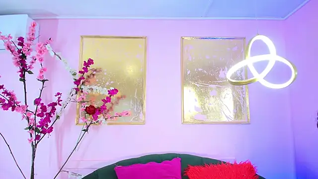 CHANNEL MILLER69 online show from October 19, 2025, 4:37 am