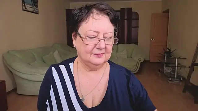 Margo Moll online show from February 18, 2026, 7:17 am