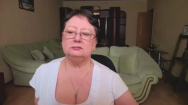 Margo Moll online show from March 4, 2026, 9:28 am