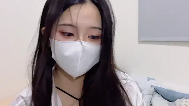 LHeart online show from September 27, 2025, 1:50 pm