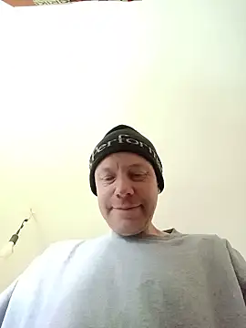 Snapshot of skateboy78 chatting on May 30, 2026, 11:38 am skateboy78 online show from May 30, 2026, 11:38 am