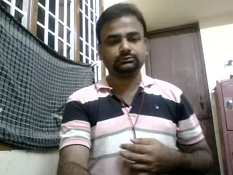 sree4143 online show from October 6, 2025, 4:41 pm