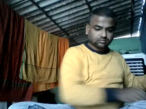 sree4143 online show from December 16, 2025, 5:11 am