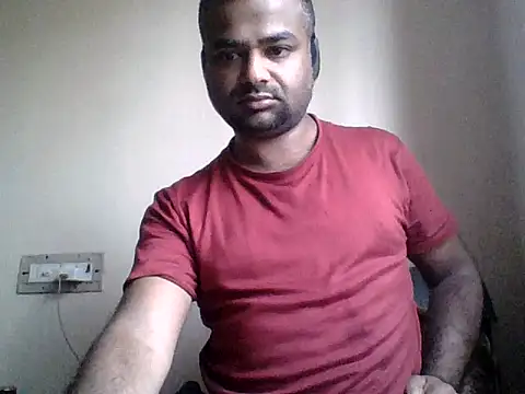 sree4143 online show from December 1, 2025, 3:07 am