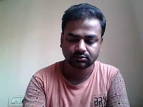 sree4143 online show from September 29, 2025, 7:04 am