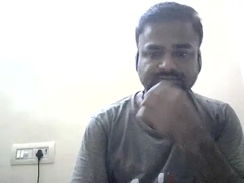 sree4143 online show from September 13, 2025, 4:07 pm