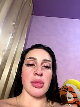 Snapshot of Soft_Pleasure chatting on December 13, 2025, 8:04 pm Soft Pleasure online show from December 13, 2025, 8:04 pm