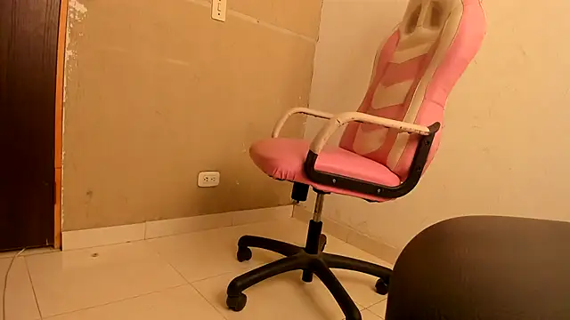 Snapshot of Andre_lezcano chatting on September 11, 2025, 7:14 pm Andre lezcano online show from September 11, 2025, 7:14 pm