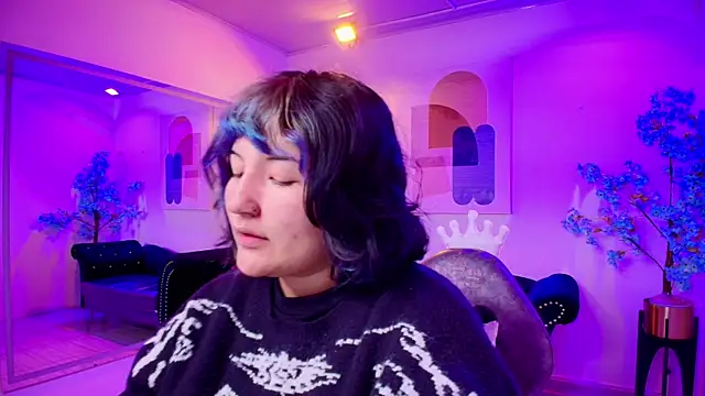 Ritsuka berry online show from April 9, 2026, 7:31 pm